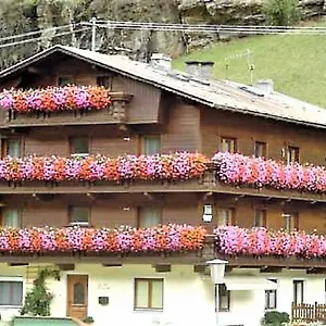 https://haus-ria.soldenhotels.net